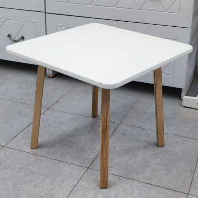 Стол детский ''Квадратный''