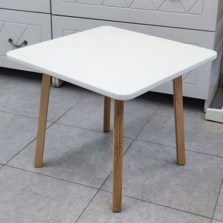 Стол детский ''Квадратный''